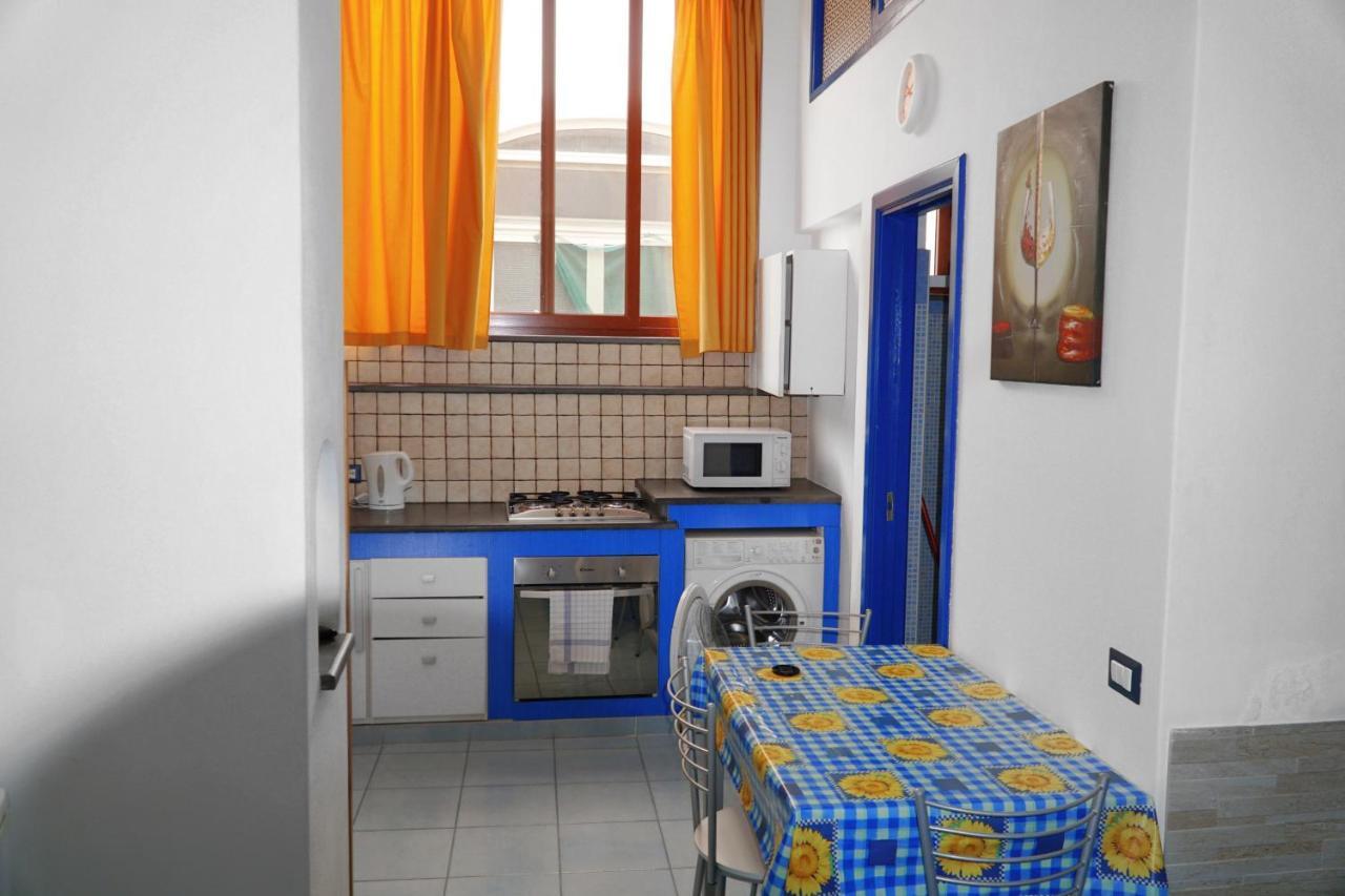 Appartamento Lipari By The Beach Esterno foto